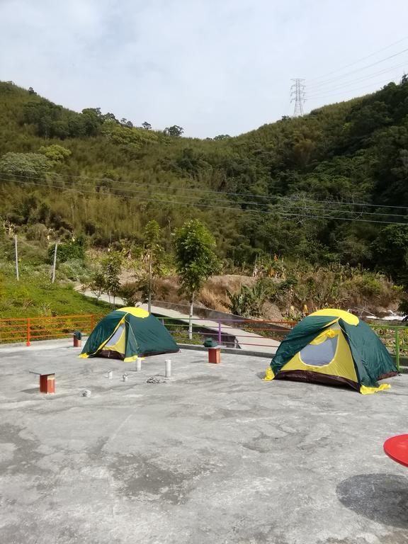 台東民宿 關山桃花心木民宿農場 Гуаньшань Экстерьер фото